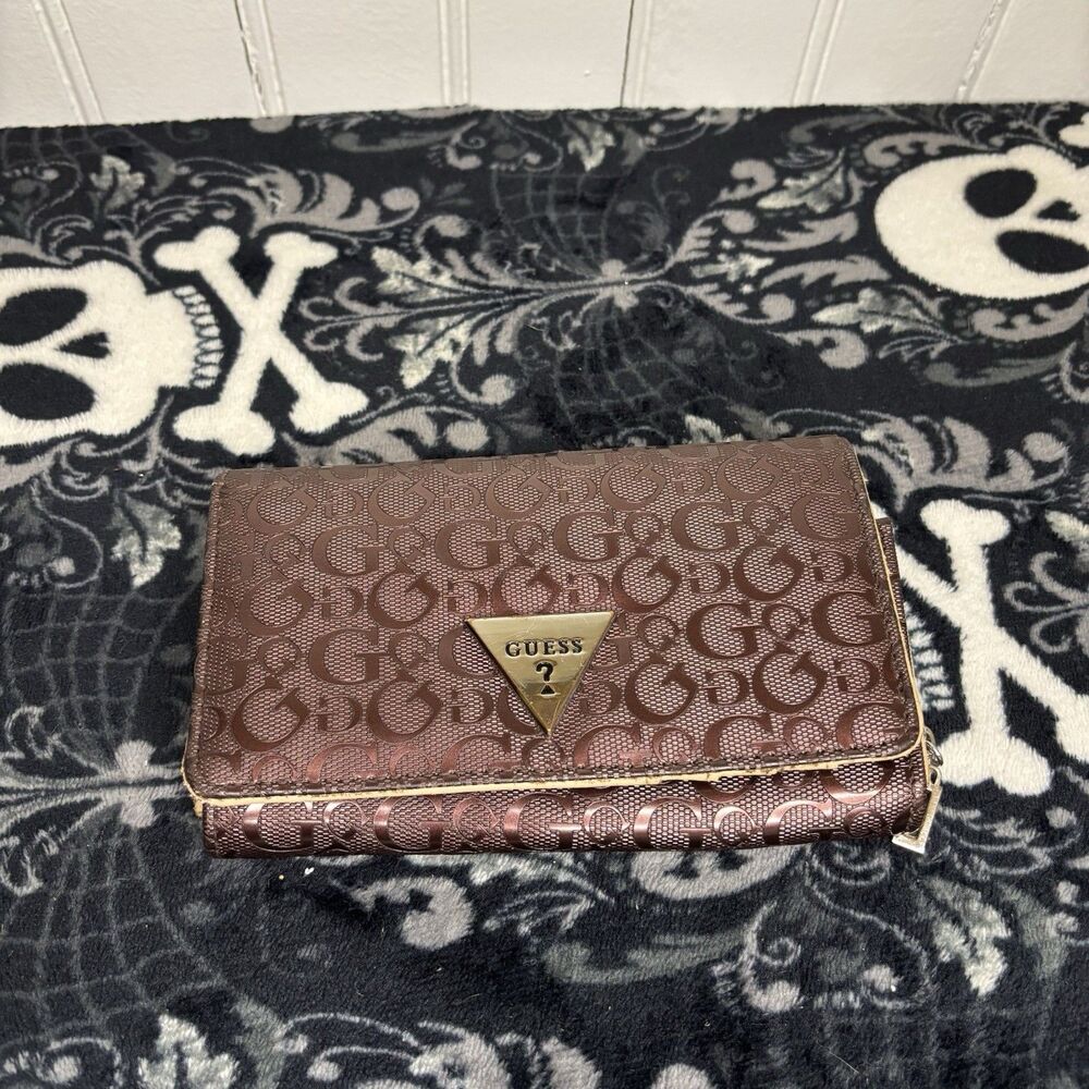 GUESS Brown Logo Women's Folding Wallet with Zipper, Credit Card, ID Window